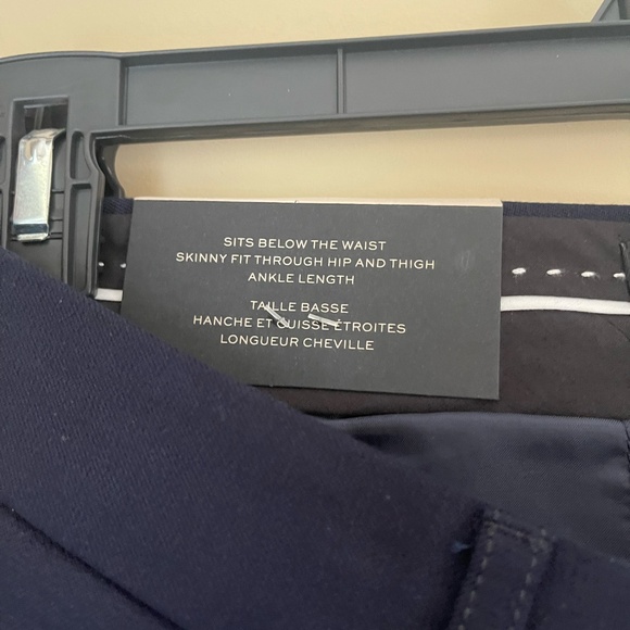 Brand new Banana Republic Sloan dark blue pants - Picture 4 of 6